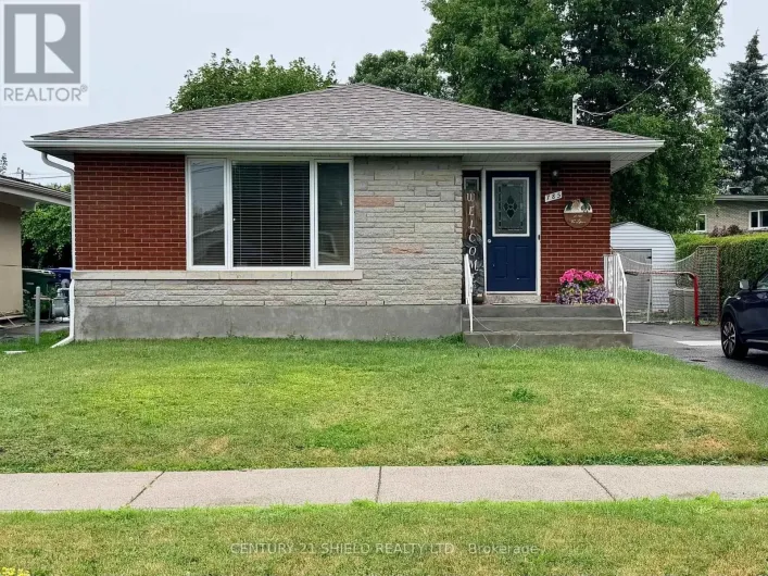 785 SANDFIELD CRESCENT, Cornwall