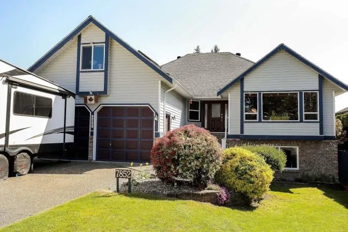 7852 167A STREET, Surrey