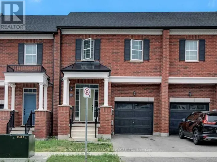 786 BANKS CRESCENT, Milton