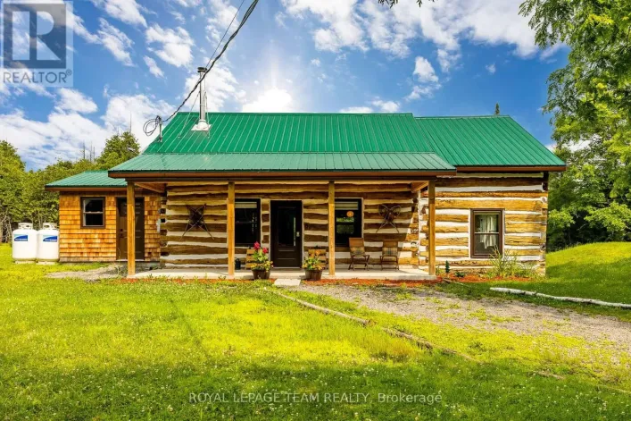 786 RICHARDSON ROAD, Montague