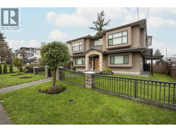 7877 15TH AVENUE, Burnaby