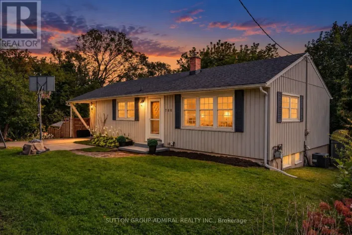 788 ALLAN AVENUE, Newmarket