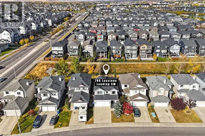 788 Luxstone Landing SW, Airdrie