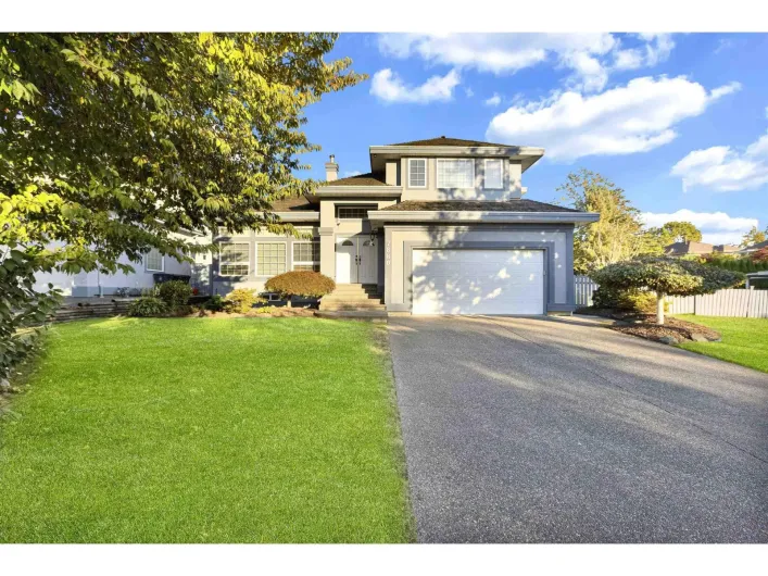 7880 154 STREET, Surrey