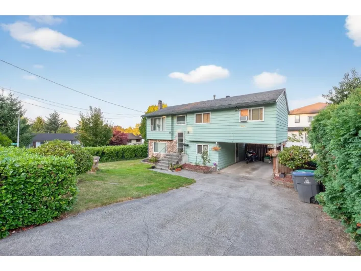 7886 140 STREET, Surrey