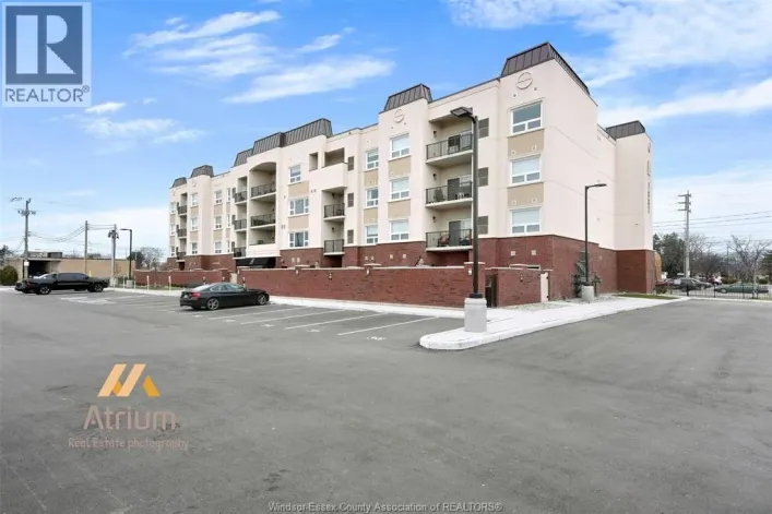 7887 EDGAR STREET Unit# 303, Windsor