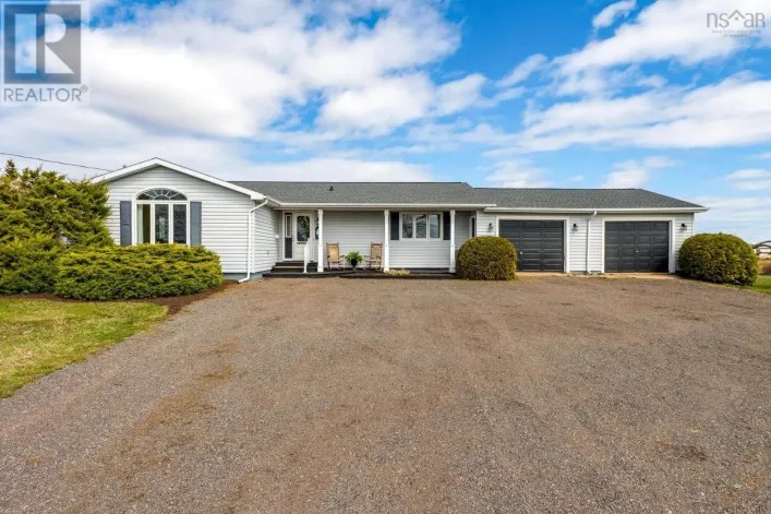 789 Canard Street, Lower Canard