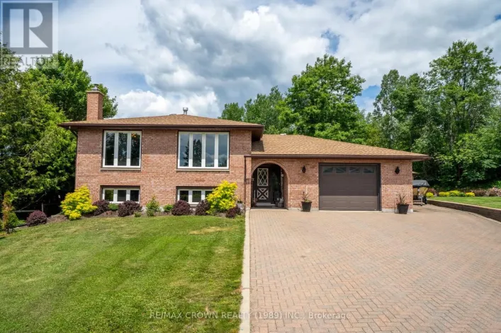 789 LAURENTIAN AVENUE, North Bay
