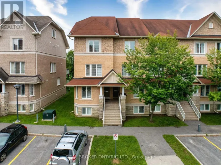 79 - 325 PASEO PRIVATE, Ottawa