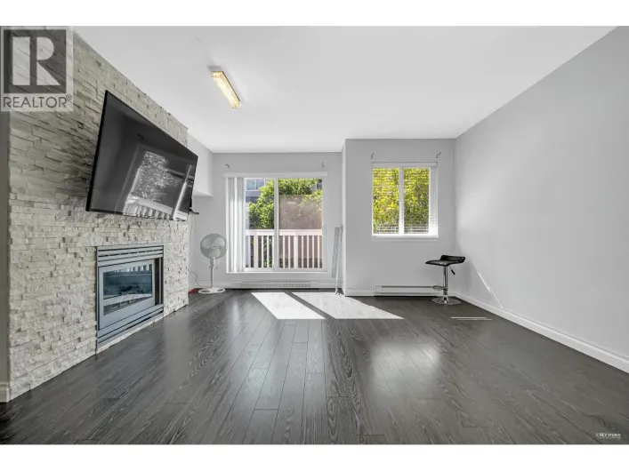 79 7831 GARDEN CITY ROAD, Richmond