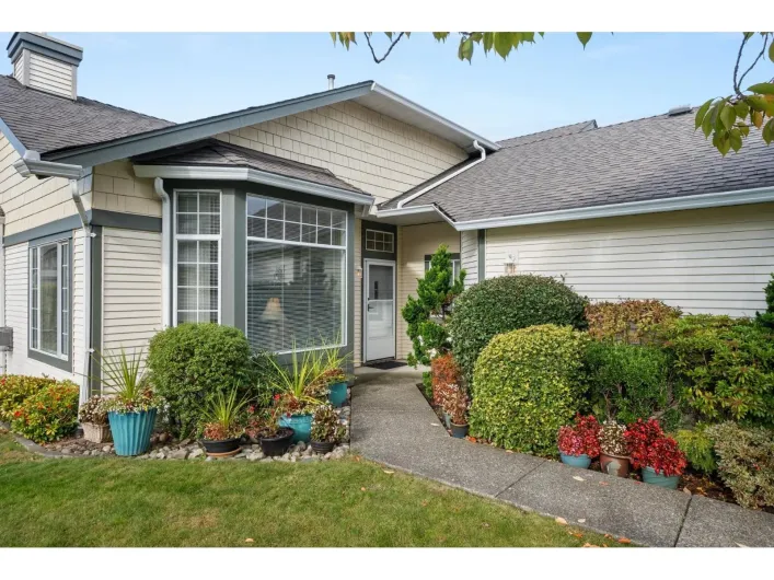 79 9012 WALNUT GROVE DRIVE, Langley