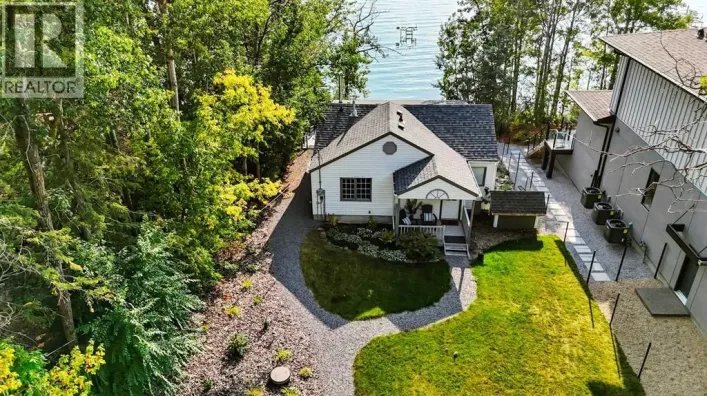 79 Birchcliff Road, Birchcliff