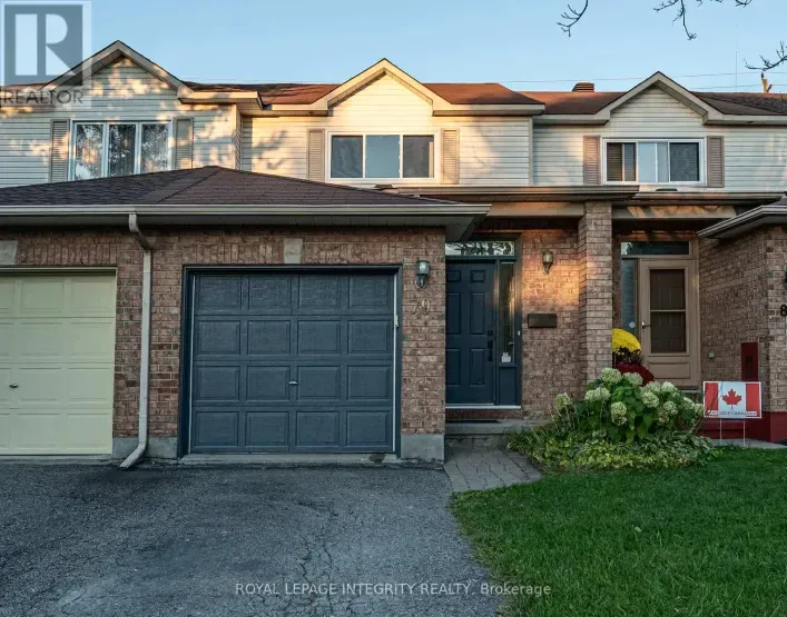 79 FORESTGLADE CRESCENT, Ottawa