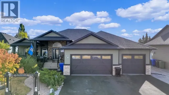 79 Harrison Green, Olds