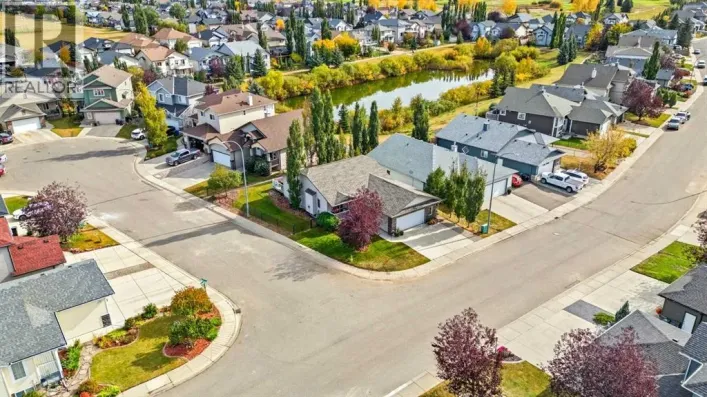 79 Hillcrest Boulevard, Strathmore