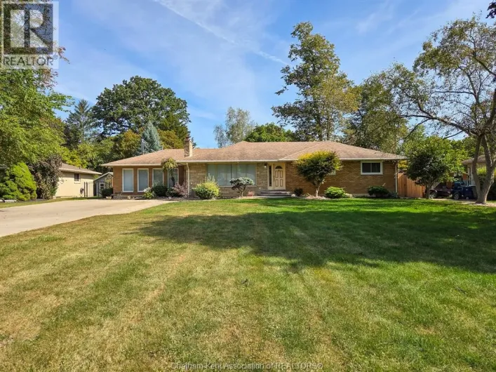 79 LYNNWOOD AVENUE, Chatham