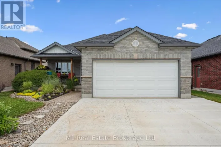 79 SPENCER DRIVE, Centre Wellington