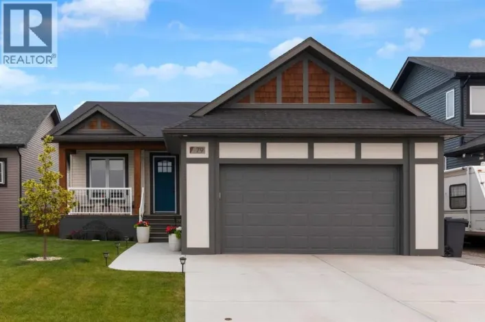 79 Vincent Crescent, Olds