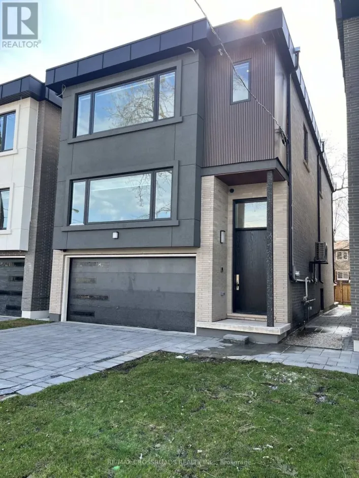 790 B MIDLAND AVENUE, Toronto