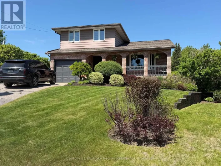 790 LAURENTIAN AVENUE, North Bay