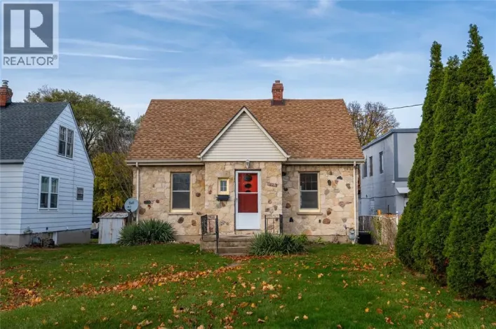 790 LONDON ROAD, Sarnia