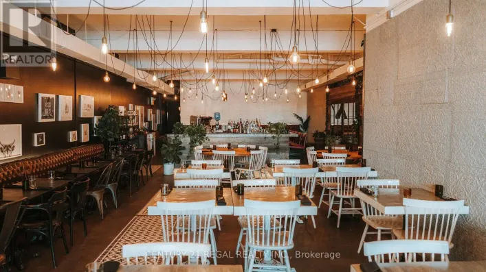 791 DUNDAS STREET W, Toronto