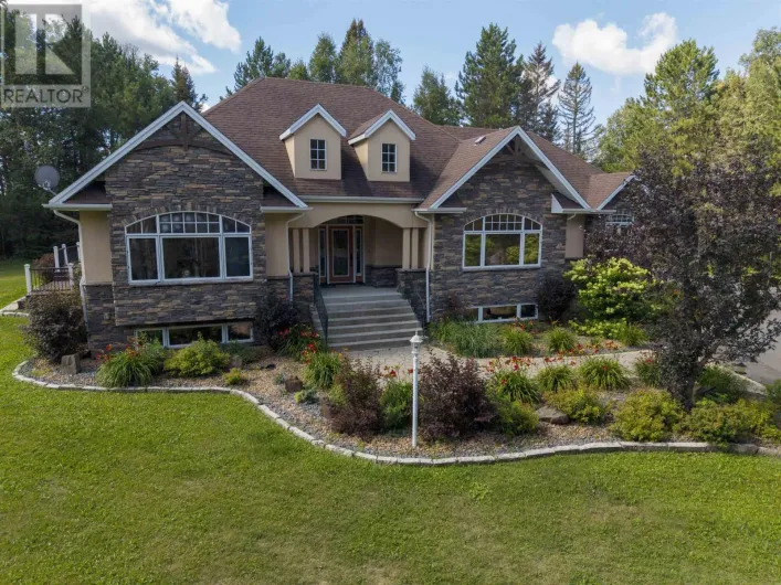 791 HILLDALE ROAD, Thunder Bay