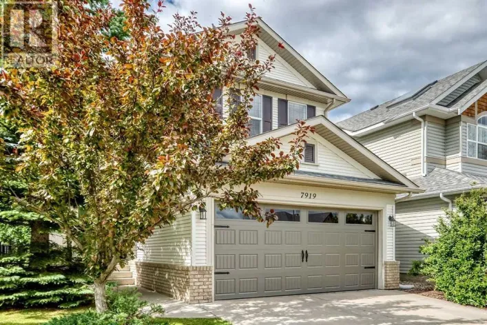 7919 Cougar Ridge Avenue SW, Calgary