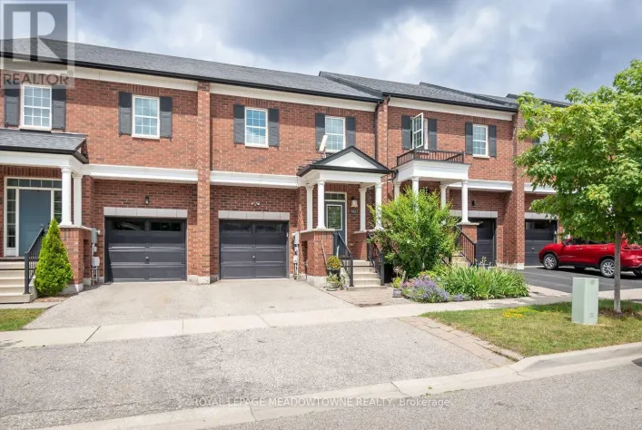 792 BANKS CRESCENT, Milton