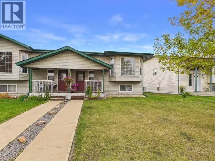 792 Lancaster Drive, Red Deer
