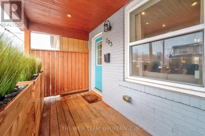 793 WOODBINE AVENUE, Toronto