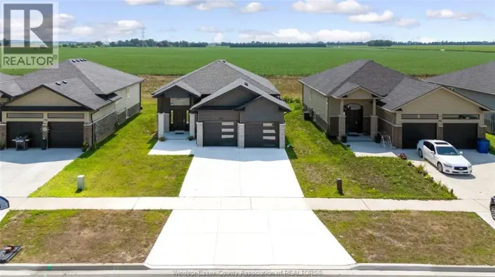 794 KEIL DRIVE South, Chatham