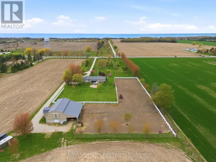 79474 BLUEWATER HIGHWAY, Central Huron