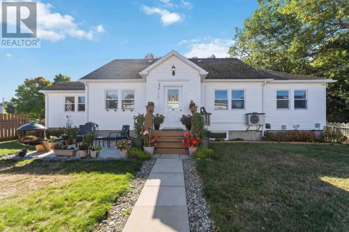 796 & 800 Main Street, Kingston