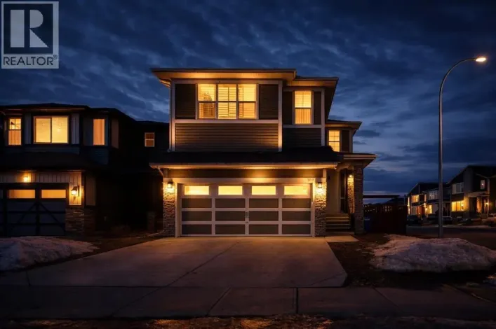 796 MIDTOWN Drive SW, Airdrie