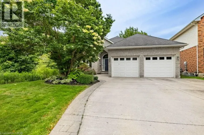 796 SPRINGBANK Avenue N, Woodstock