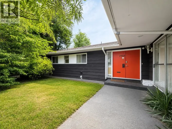 796 W 42ND AVE, Vancouver