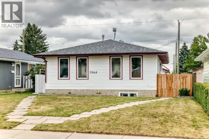 7964 Huntington Road NE, Calgary