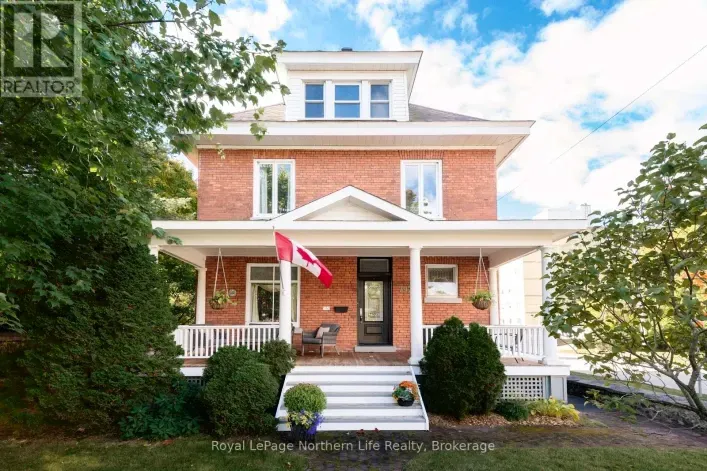 797 MCINTYRE STREET W, North Bay