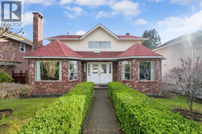 7974 12TH AVENUE, Burnaby