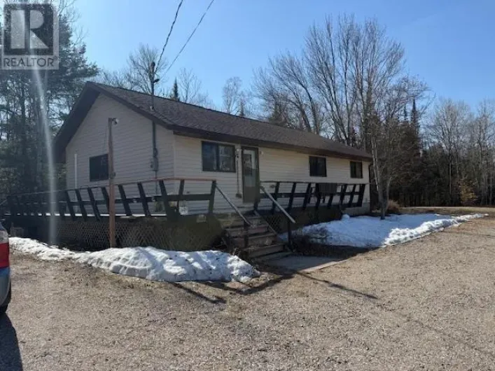 798 Fourth Concession RD, Hilton Beach