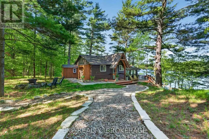 7A&B OVERLOOK LANE, Rideau Lakes