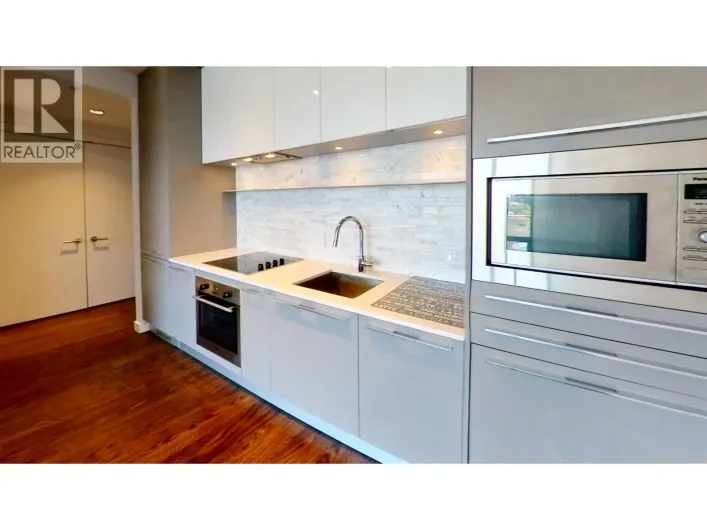 7xx 8031 NUNAVUT LANE, Vancouver