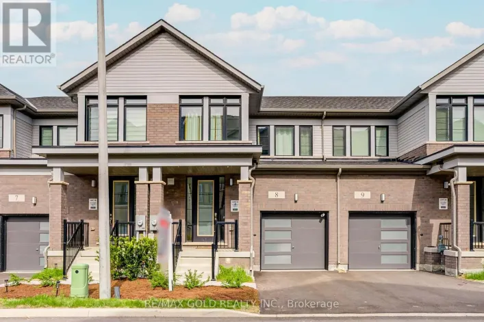 8 - 10 FREEDOM CRESCENT, Hamilton