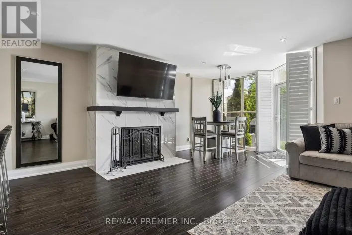 8 - 100 ARBORS LANE, Vaughan