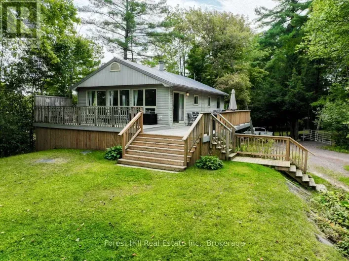 House for sale: #8 - 1006 YOUNGS ROAD, Muskoka Lakes