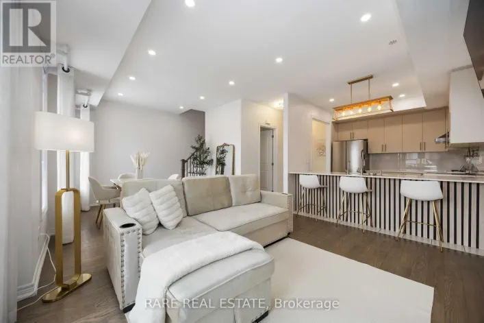 8 - 105 KAYLA CRESCENT, Vaughan