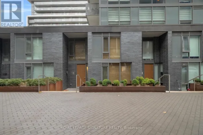 8 - 106 VARNA DRIVE, Toronto