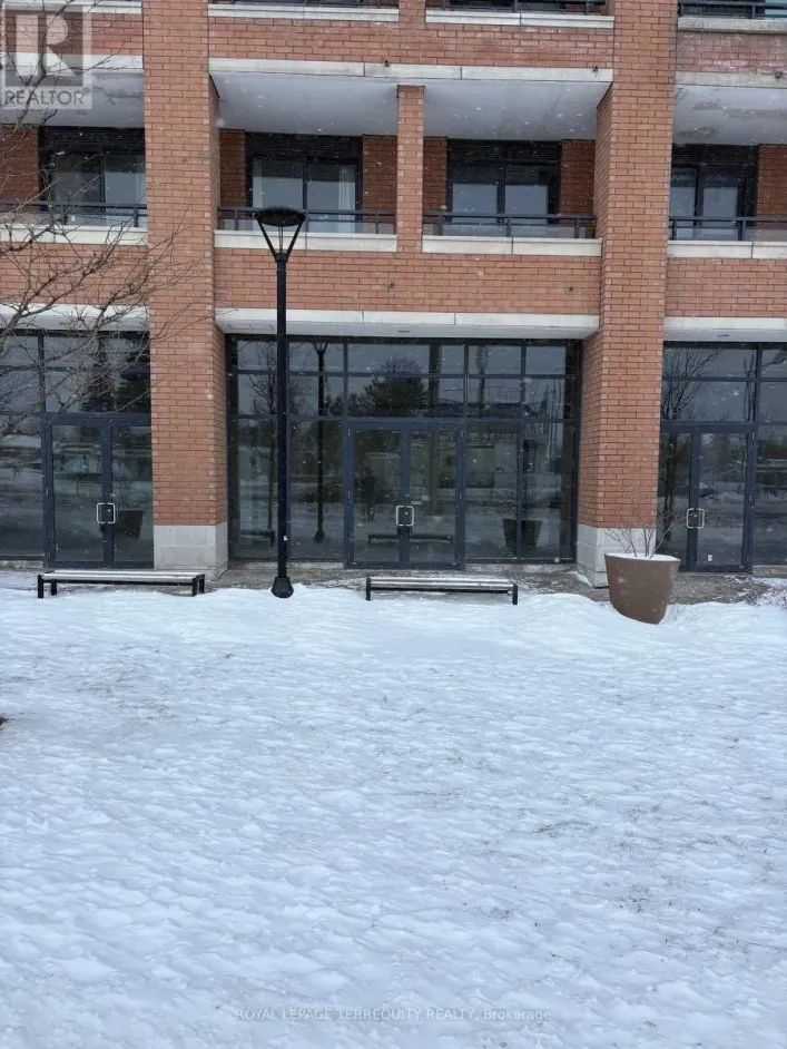 8 - 11611 YONGE STREET, Richmond Hill