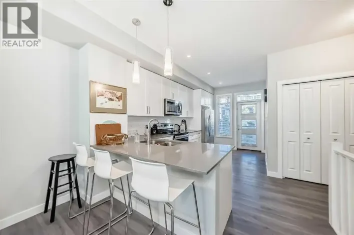 8, 138 Seton Passage SE, Calgary